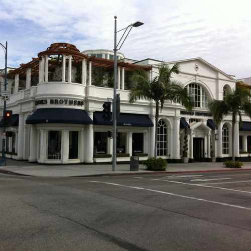 photo of Brooks Brothers at 468 North Rodeo Drive Beverly Hills CA 90210