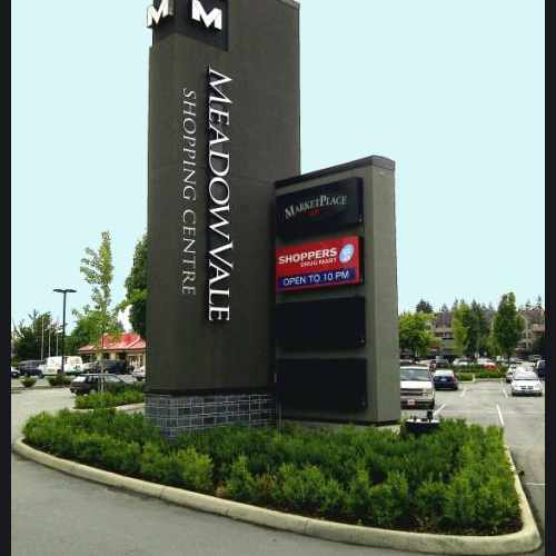 photo of Meadowvale Shopping Centre at 19150 Lougheed Highway Pitt Meadows BC Canada