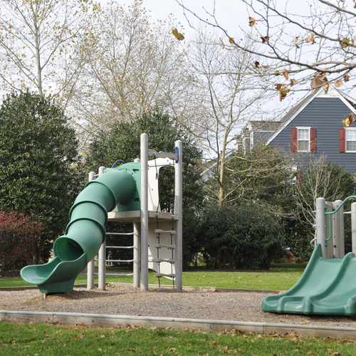 photo of Gatehouse Neighborhood Playground at Dunbar Oaks Drive Capitol Heights MD 20743