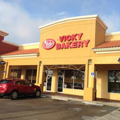 photo of Vicky Bakery at 18600 Northwest 87th Avenue Hialeah FL 33018