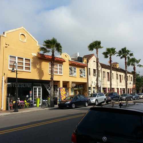 photo of Clothesline at 529 South Pineapple Avenue Sarasota FL 34236