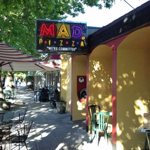 photo of Mad Pizza - Madison Park at 4021 East Madison Street Seattle WA 98112