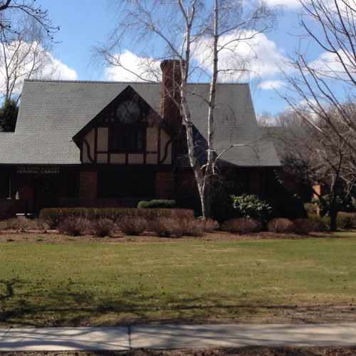 photo of Emma S. Clark Memorial Library at 120 Main Street Setauket- East Setauket NY 11733