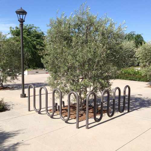photo of Calabasas Library at 200 Civic Center Way Calabasas CA 91302