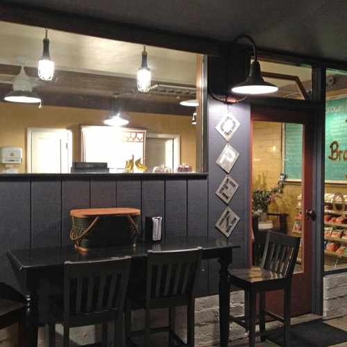 photo of Brown Bag Deli at 410 4th Street Dayton OR 97114