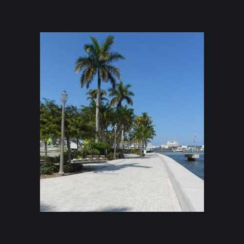 photo of Waterfront and City Commons at 113 N Flagler Dr West Palm Beach FL 33401