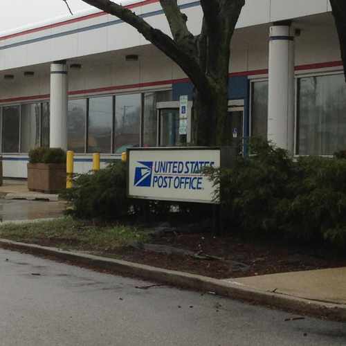 photo of US Post Office at 1824 25th Avenue Melrose Park IL 60160