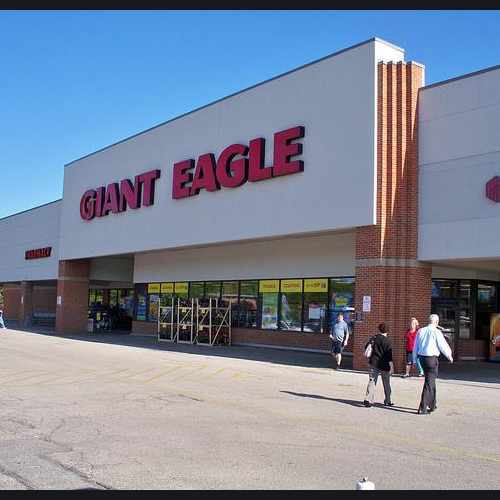 photo of Giant Eagle at 21593 Lorain Road Fairview Park OH 44126