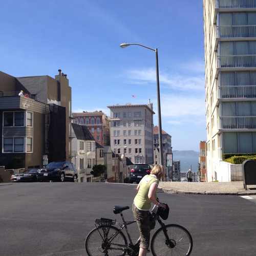 photo of Jackson St & Laguna St at 2220 Washington Street San Francisco CA 94115