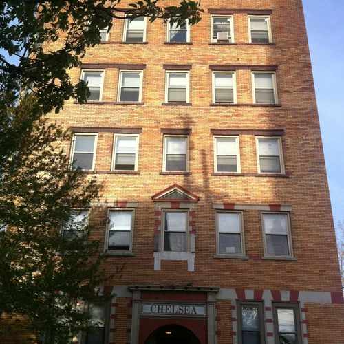 photo of Chelsea Apartments at 2711 West 14th Street Cleveland OH 44113