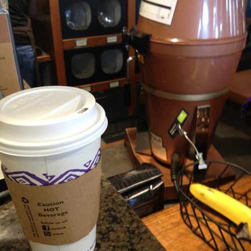 photo of Peet's Coffee and Tea at 5246 East 2nd Street Long Beach CA 90803