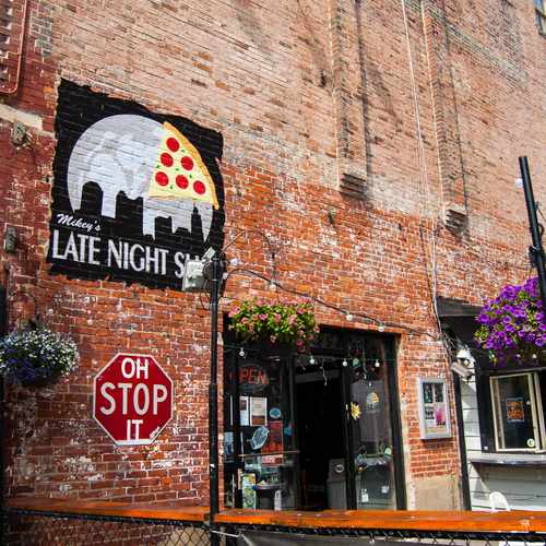 photo of Mikey's Late Night Slice at 1030 North High Street Columbus OH 43201