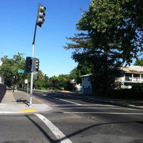 photo of Revelde Fashion at Traction Avenue Fairfield Street Alley Sacramento CA 95815