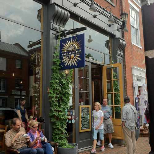 photo of Pizzeria Paradiso at 124 King Street Alexandria VA 22314