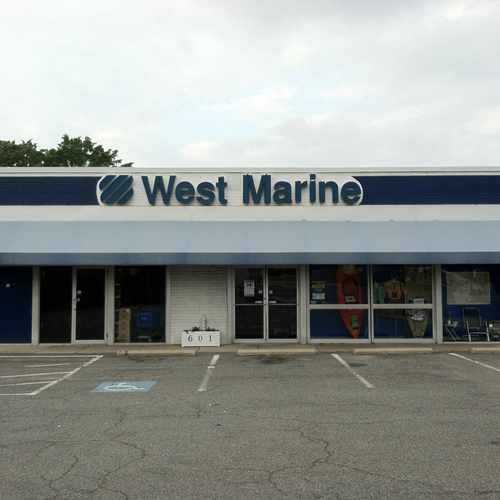 photo of West Marine at 601 South Patrick Street Alexandria VA 22314