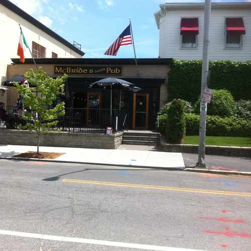 photo of Mcbride's Pub at 161 Wayland Avenue Providence RI 02906