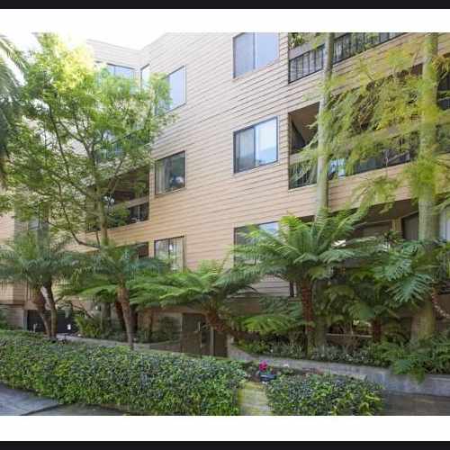 photo of 11628 Montana Ave at 11628 Montana Avenue Los Angeles CA 90049