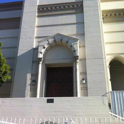photo of St Paul Elementary School at 1908 South Bronson Avenue Los Angeles CA 90018