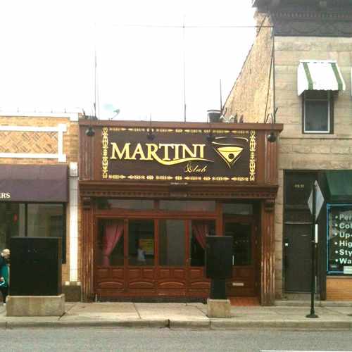 photo of Martini Club at 4933 North Milwaukee Avenue Chicago IL 60630
