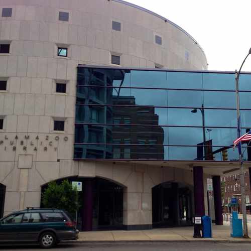 photo of The Kalamazoo Public Library at 315 S Rose St Kalamazoo MI US