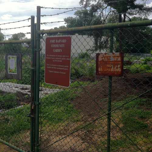 photo of Fort Barnard Community Gardens at 2012 South Oakland Street Arlington VA 22204