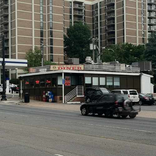 photo of Bob & Edith's Diner - Columbia Pike at 2310 Columbia Pike Arlington VA 22204