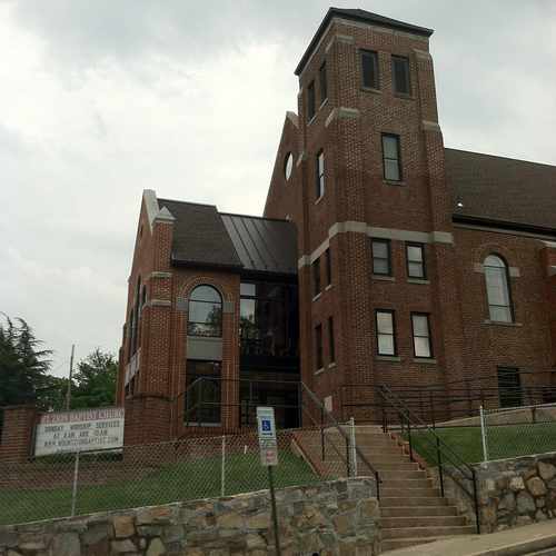 photo of Mount Zion Baptist Church at 3500 19th Street South Arlington VA 22204