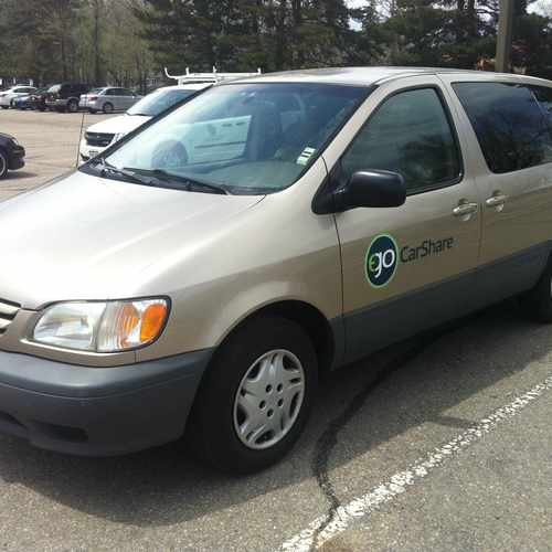 photo of eGo CarShare @ Newton Court at 2360 Arapahoe Ave Boulder CO 80302