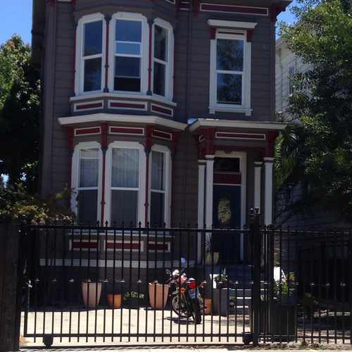 photo of Peralta St:10th St at 1023 Peralta Street Oakland CA 94607