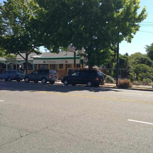 photo of Nude Sushi at 477 62nd Street Oakland CA 94609