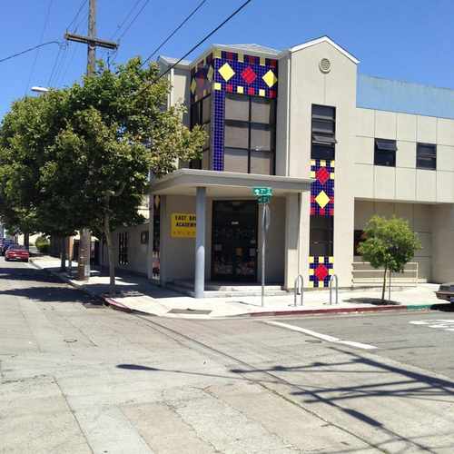 photo of East Bay Academy at 1011 7th Avenue Oakland CA 94606