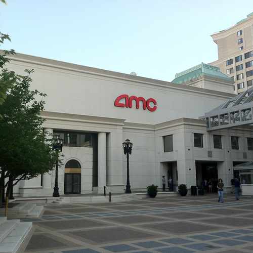 photo of AMC Courthouse Plaza 8 at 2150 Clarendon Boulevard Arlington VA 22201