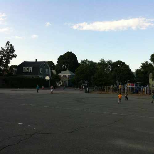 photo of Wollaston School at 182 Taylor Street Quincy MA 02170