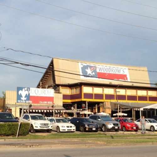 photo of Big Woodrow's Bar & Grill at 3111 Chimney Rock Road Houston TX 77056
