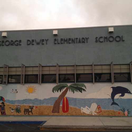 photo of Dewey Elementary School at 2999 Shoup Drive San Diego CA 92110