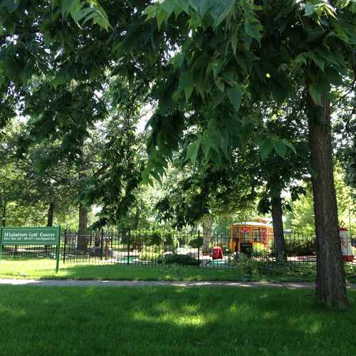 photo of Como Park at 1299 Kaufman Dr St Paul MN 55103