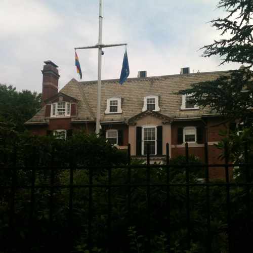 photo of Governor's Residence at 990 Prospect Avenue West Hartford CT 06117
