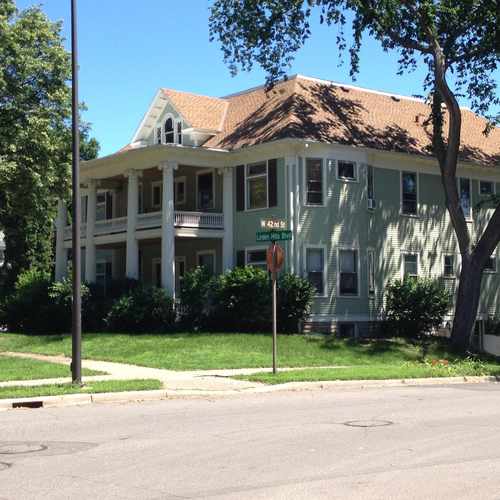 photo of Linden Hills & 42nd at 4118 Linden Hills Boulevard Minneapolis MN 55410