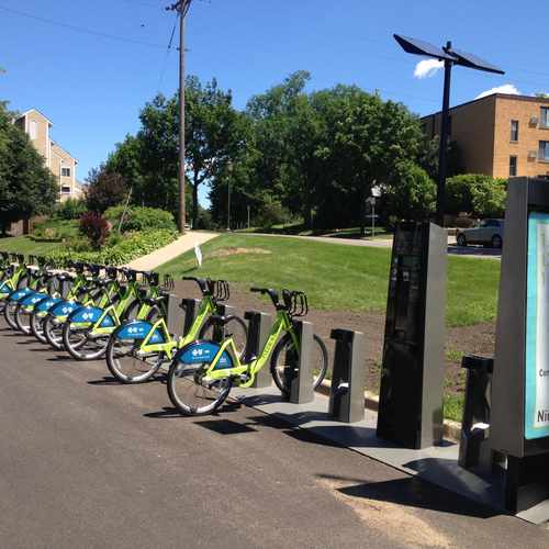 photo of Park And Ride at 4264 Upton Avenue South Minneapolis MN 55410