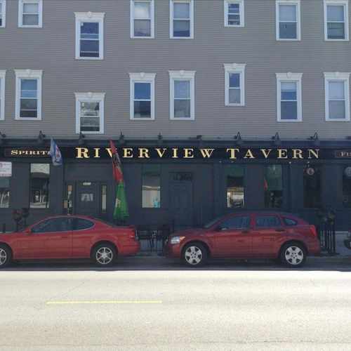 photo of Riverview Tavern at 1958 West Roscoe Street Chicago IL 60657