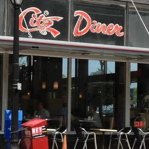 photo of City Diner At the Fox at 541 North Grand Boulevard St. Louis MO 63103