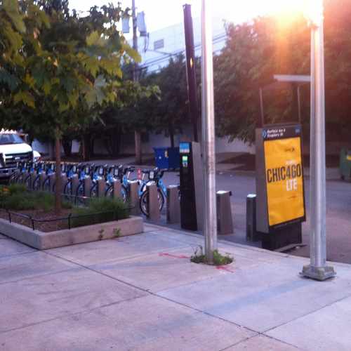 photo of City Bike Share at 1556 North Kingsbury Street Chicago IL 60642