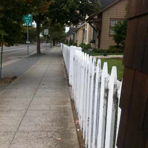 photo of 10th St:Market St at 1100 Market Street Oakland CA 94607
