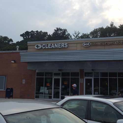 photo of BGR Burgers Grilled Right at 3129 Lee Highway Arlington VA 22201