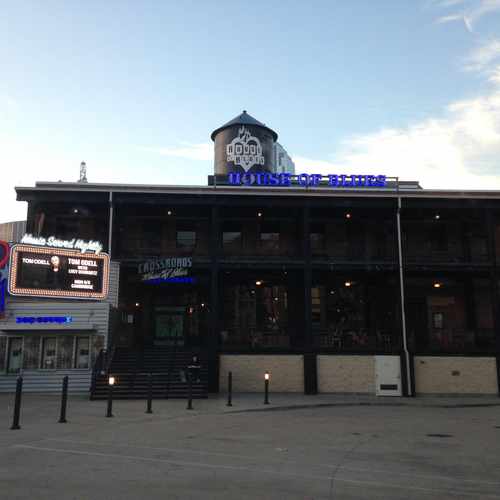 photo of House of Blues Restaurant & Bar at 2200 North Lamar Street Dallas TX 75202