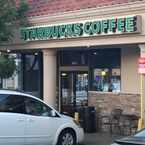 Photo of Starbucks in Encino, Los Angeles