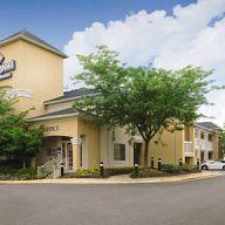 Rental info for Furnished Studio - D.C. - Chantilly