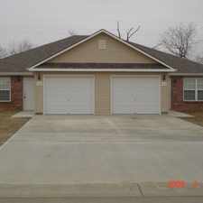 Rental info for 3 Bedrooms, 2 Baths, 1 Car Garage Duplex