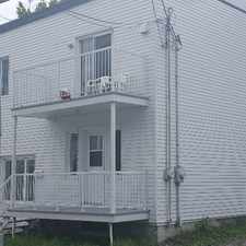 Rental info for Superbe 3 1/2 au centre-ville - Disponible au 1er juillet