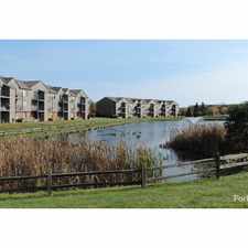 Rental info for Oak Shores Apartments